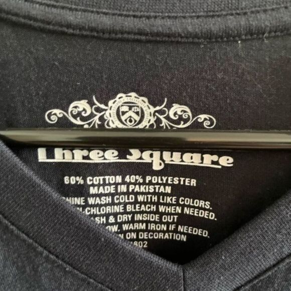 Auburn University Glittery Long Sleeve T-Shirt Women’s Size Small - Picture 3 of 4